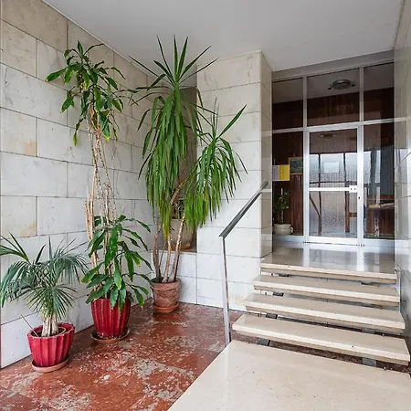 Hemeras Boutique Homes - Large In Citylife District Апартаменты